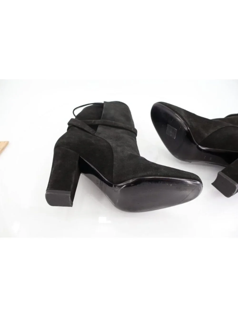 Theory Jodhpur Size 8.5 Mid Calf Black Suede Heeled Ankle Boots Booties Strap